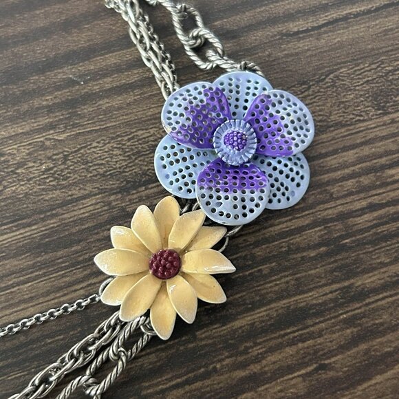 2000s Layered Horseshoe Flower Necklace ASO Alex Russo - Picture 9 of 12